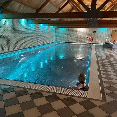 Oak Boutique Lodge Includes Hot Tub Air Con & Dog York Exterior photo