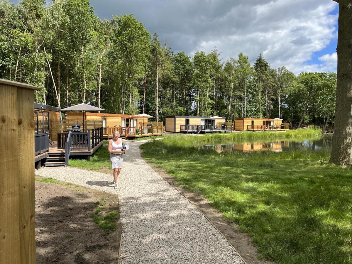 Oak Boutique Includes Hot Tub Air Con & Dog Holiday home York