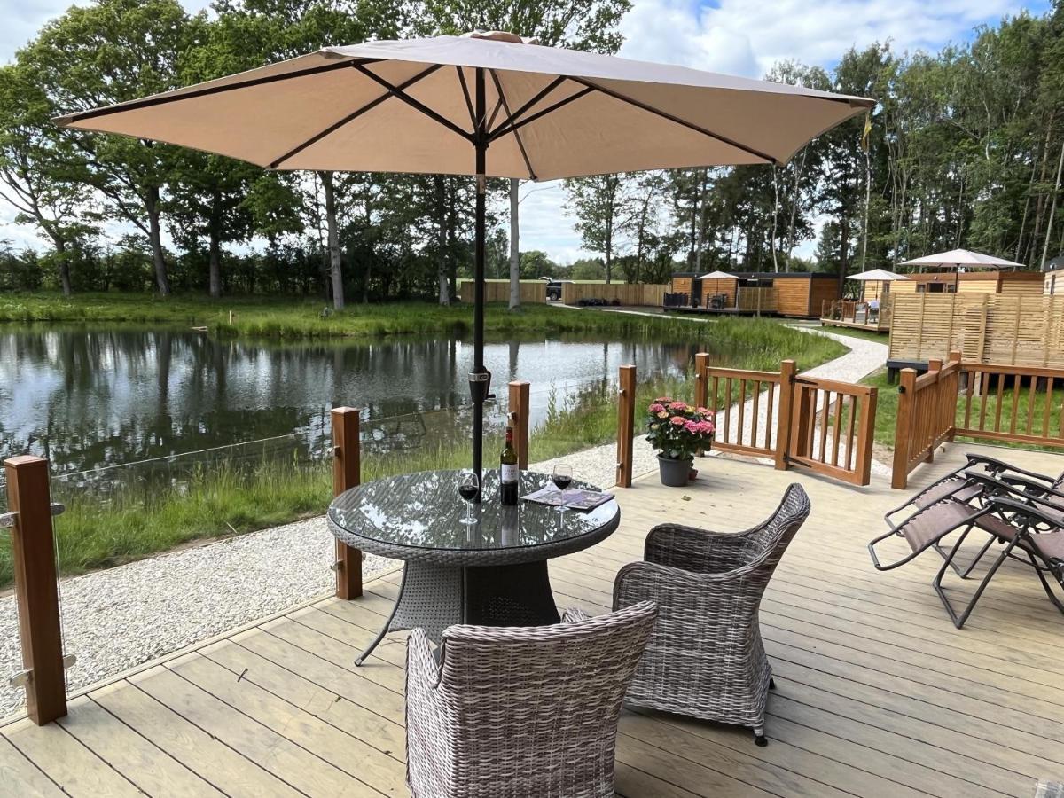 Oak Boutique Includes Hot Tub Air Con & Dog